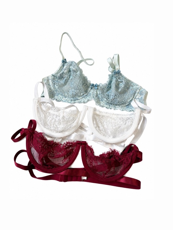 Other - Lace Underwire Bras Bundle | Size Small / 32B